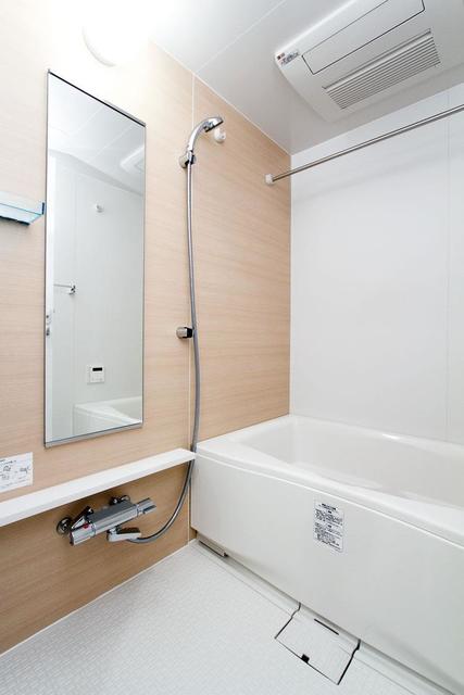 バス・シャワールーム　※写真は同タイプ住戸です。