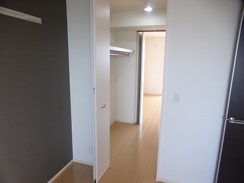 収納　同物件別部屋