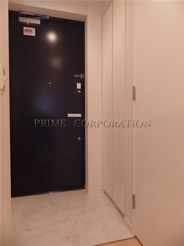 玄関　※参考写真※