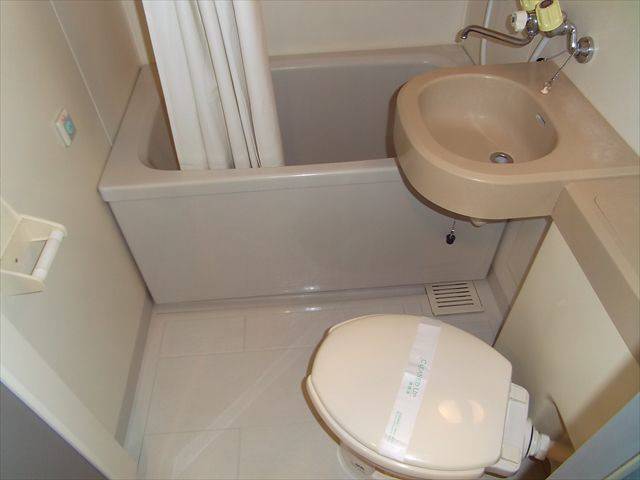 バス・シャワールーム　バスルーム