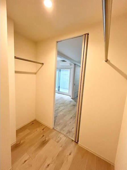 収納　広々ウォークインクローゼット☆