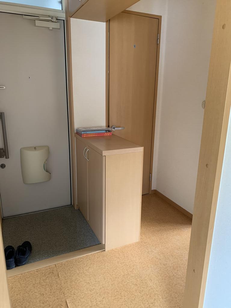 玄関　同タイプ写真です