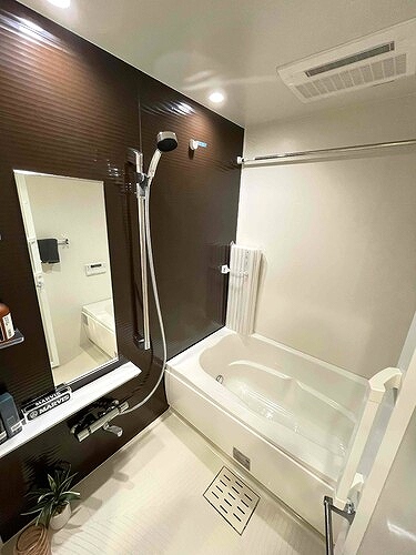 バス・シャワールーム　浴室　※同タイプモデルルーム2022.10撮影