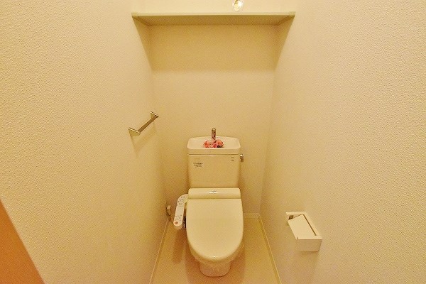 トイレ　★温水洗浄便座付トイレ★