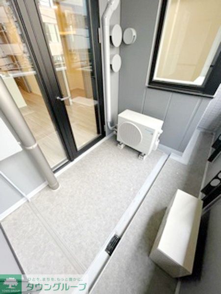 バルコニー　バルコニー