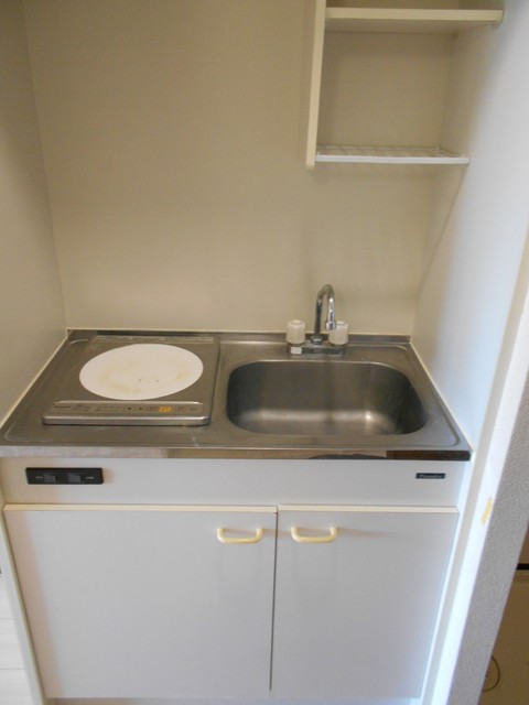 キッチン　※写真は別部屋のものです