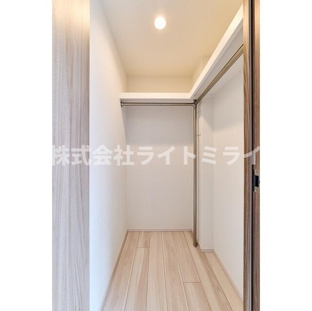 収納　?