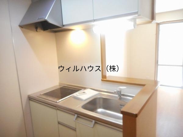 キッチン　お料理好きの方に嬉しいシステムキッチン！