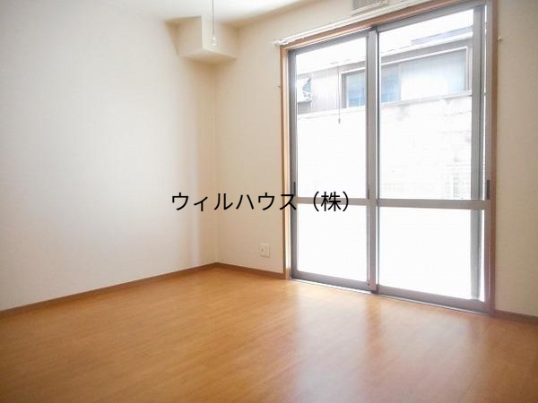 その他部屋・スペース　明るい洋室！
