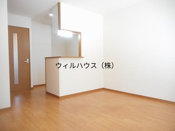 居室・リビング　カウンターキッチン！