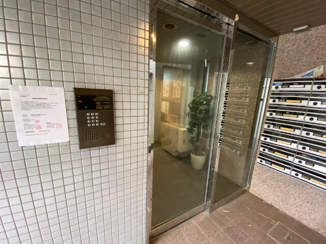 エントランス