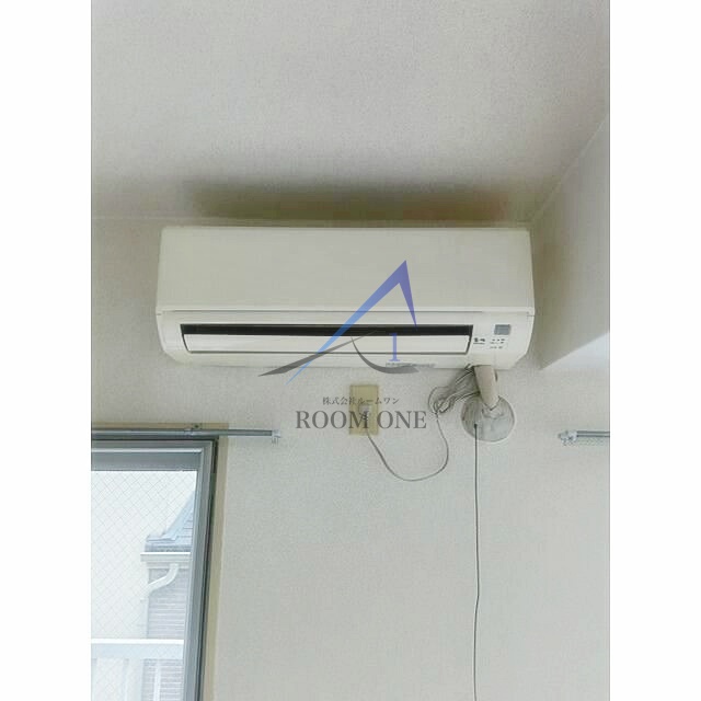 その他　エアコン付きです。