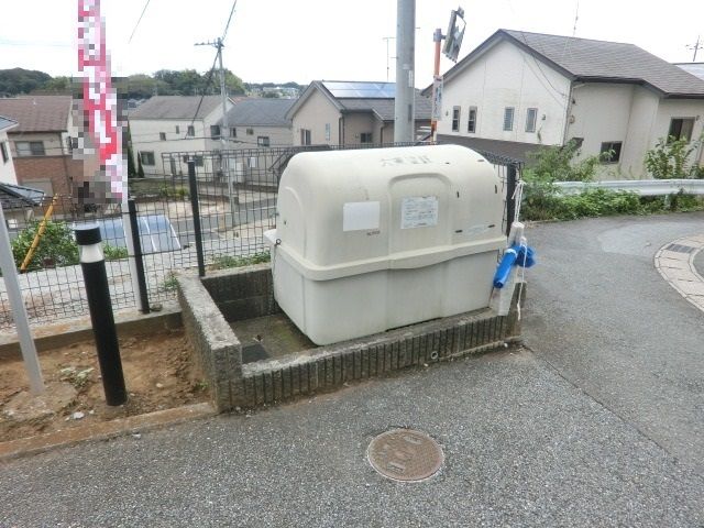 その他　ごみ捨て場も敷地内にございます