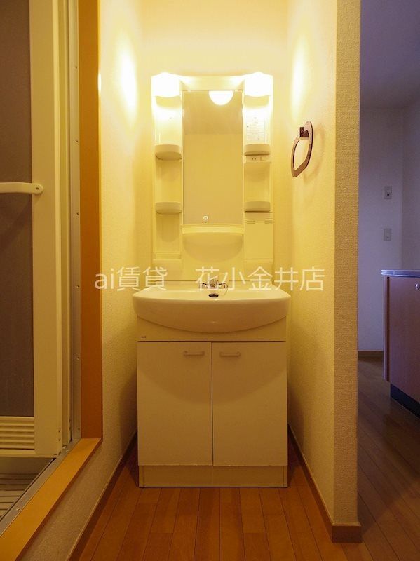 洗面設備　同仕様写真
