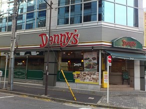飲食店　デニーズ 神田小川町店（飲食店）まで356m