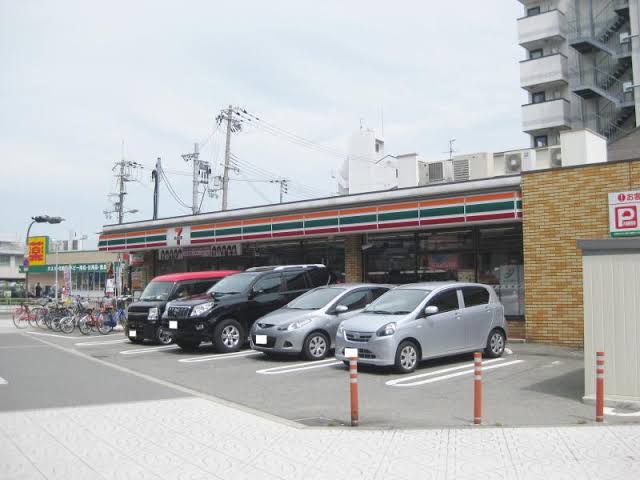 コンビニ　セブンイレブン 大阪夕凪1丁目店（コンビニ）まで50m