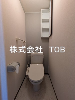 トイレ　※クリーニング完了前※