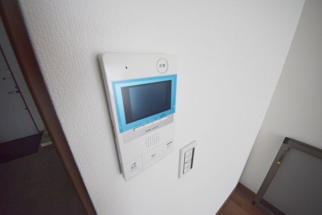 セキュリティ　★安心のモニタ付きインターホン完備★