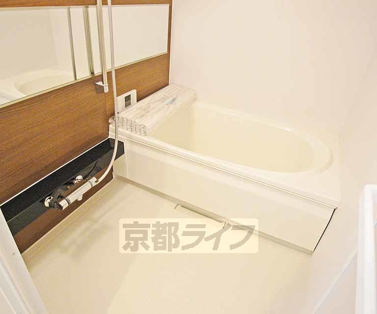 バス・シャワールーム　広いお風呂です。