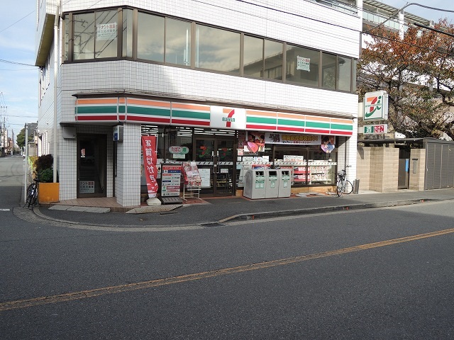 コンビニ　セブンイレブン「殿町1丁目店」（コンビニ）まで477m