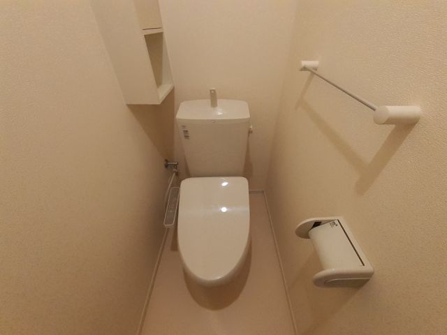 グランディールBのトイレ写真