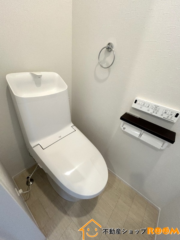 ＪＲ鹿児島本線 羽犬塚駅 徒歩21分 2階建 築3年のトイレ写真