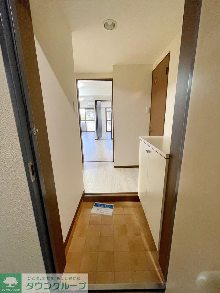 ハビテ小平の玄関写真