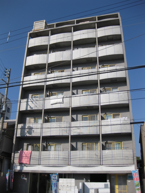 姫路市坂元町のマンションの建物外観