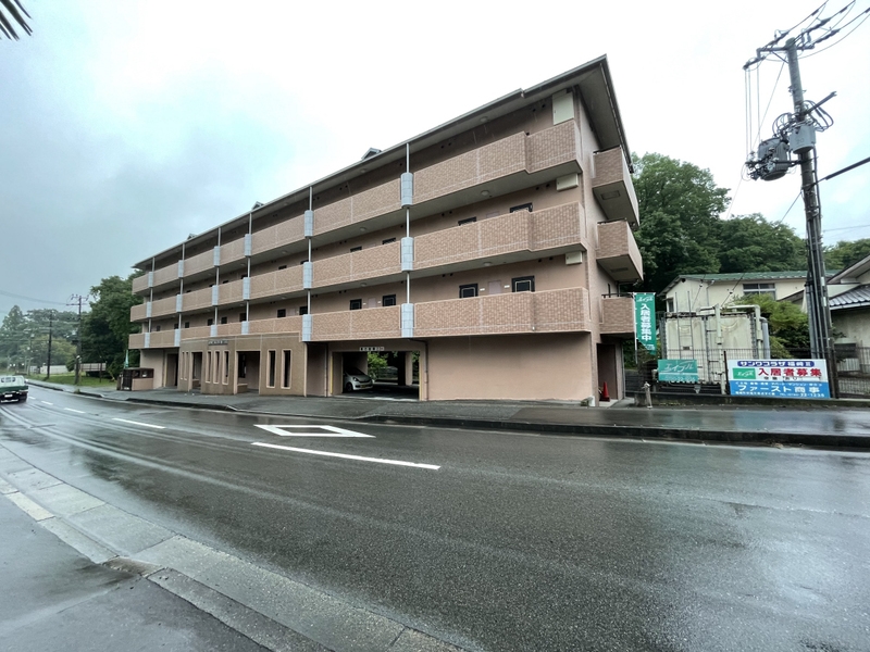 神崎郡福崎町高橋のマンションの建物外観