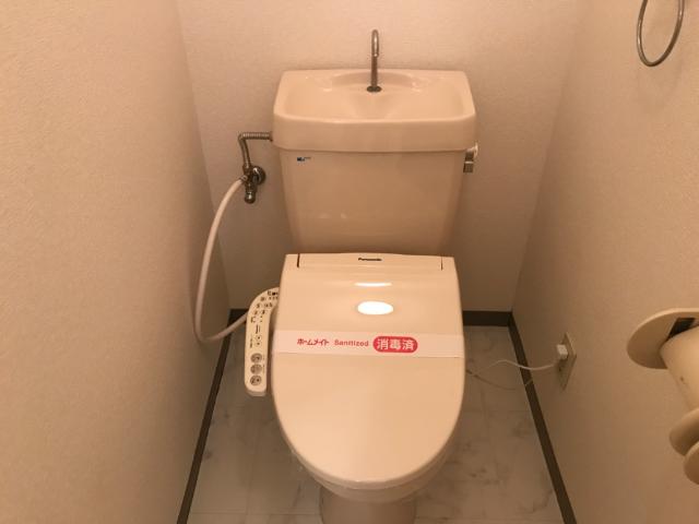 【オクトハイムのトイレ】