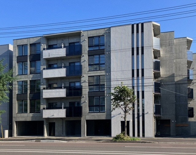 Ｂａｌｂｏｎｉ新札幌の建物外観