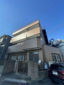 川崎市川崎区京町のマンションの建物外観