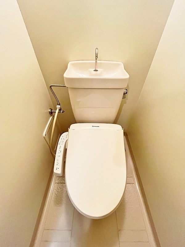 トイレ　★温水洗浄便座トイレ★