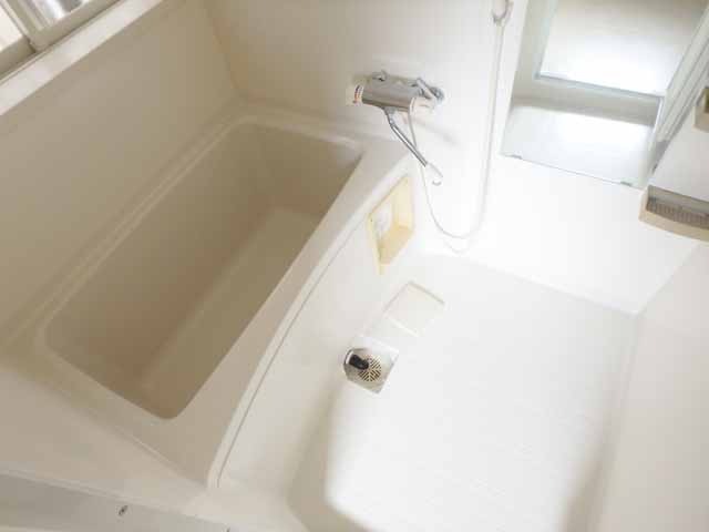 バス・シャワールーム　ゆったりバスルーム♪