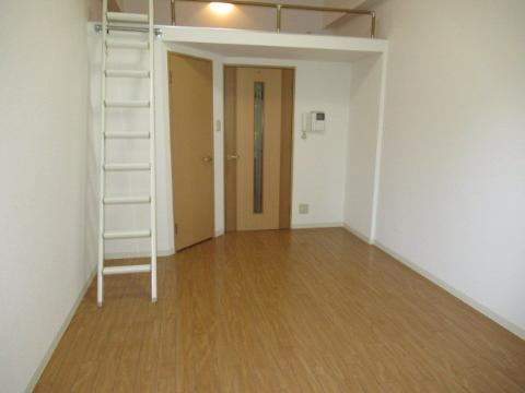 ヴィラさくら　居室・リビング　洋室