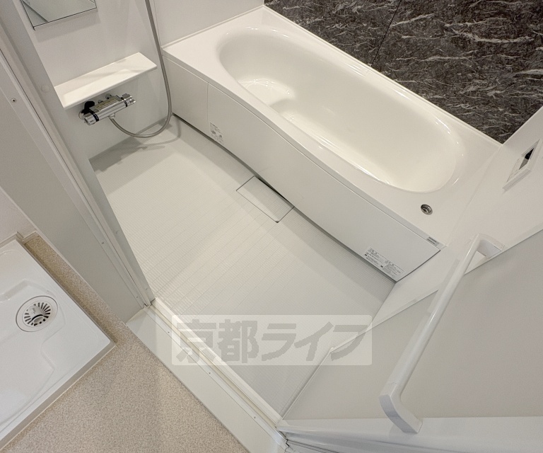 バス・シャワールーム　同仕様