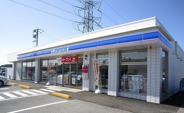 コンビニ　ローソン坂本町店（コンビニ）まで600m