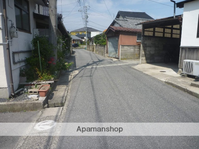 その他　前面道路（その他）まで0m