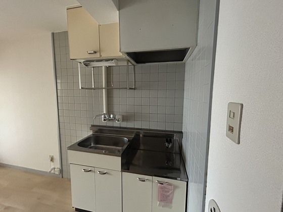 キッチン　※別部屋の写真です