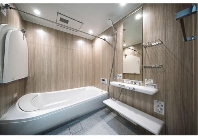 バス・シャワールーム