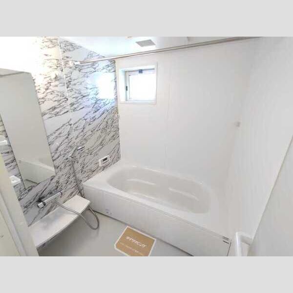 バス・シャワールーム　お風呂で日々の疲れを落としましょう