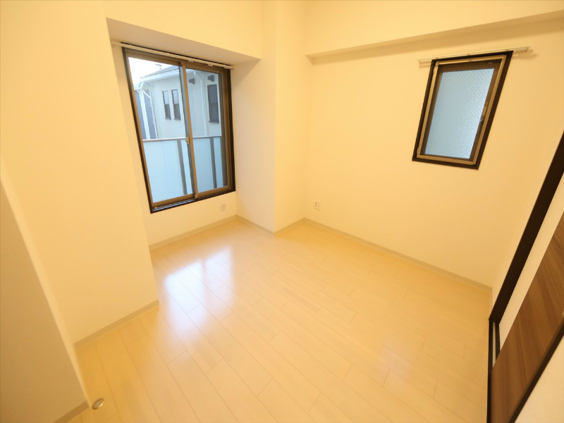 その他　洋室6.3帖　エアコン付　換気良好　収納充実しています