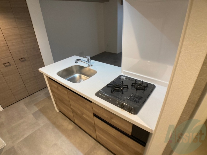 キッチン　洗い場が大きくて洗い物もしやすそうです。