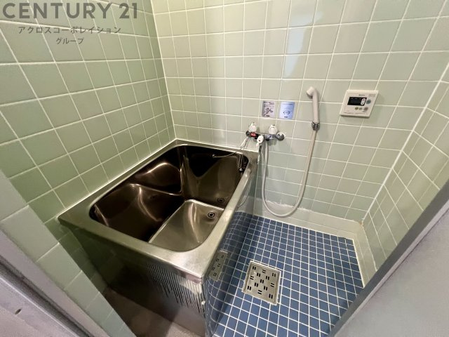 バス・シャワールーム　バストイレ別でおすすめです☆