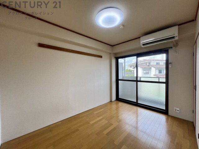 居室・リビング　エアコン付きで初期費用を抑えられます☆