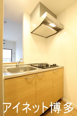 キッチン　コンロ付きのシステムキッチンです