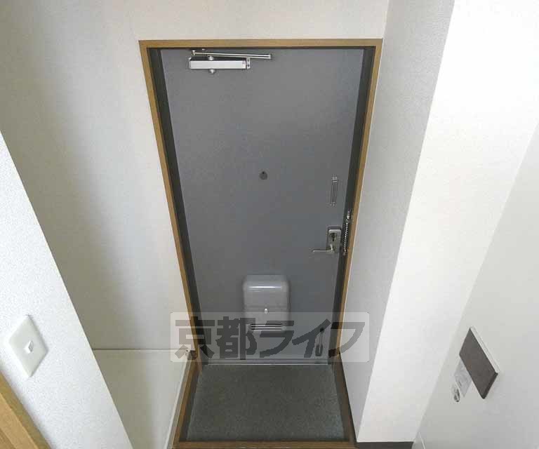 玄関　玄関です。