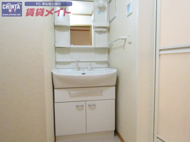 洗面設備　同物件別室画像