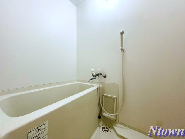 バス・シャワールーム　お風呂で日々の疲れを落としましょう