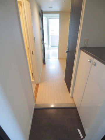 玄関　クレアート大手前グランアクシア